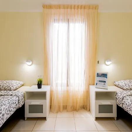 Two Bedrooms In Parque Santiago 2 * Playa de las Americas (Tenerife)